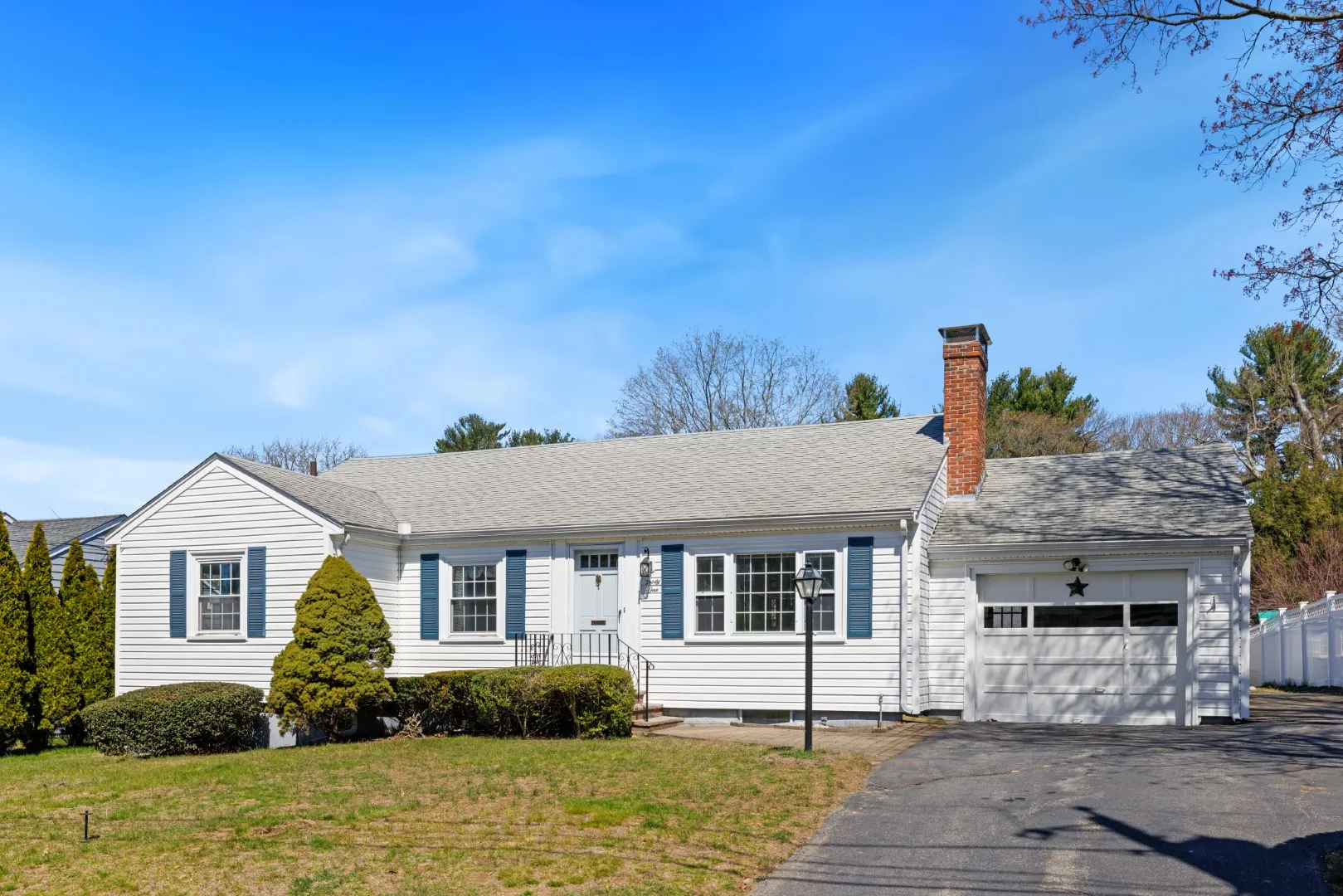 31 Hillcrest Road, Wakefield, MA 01880